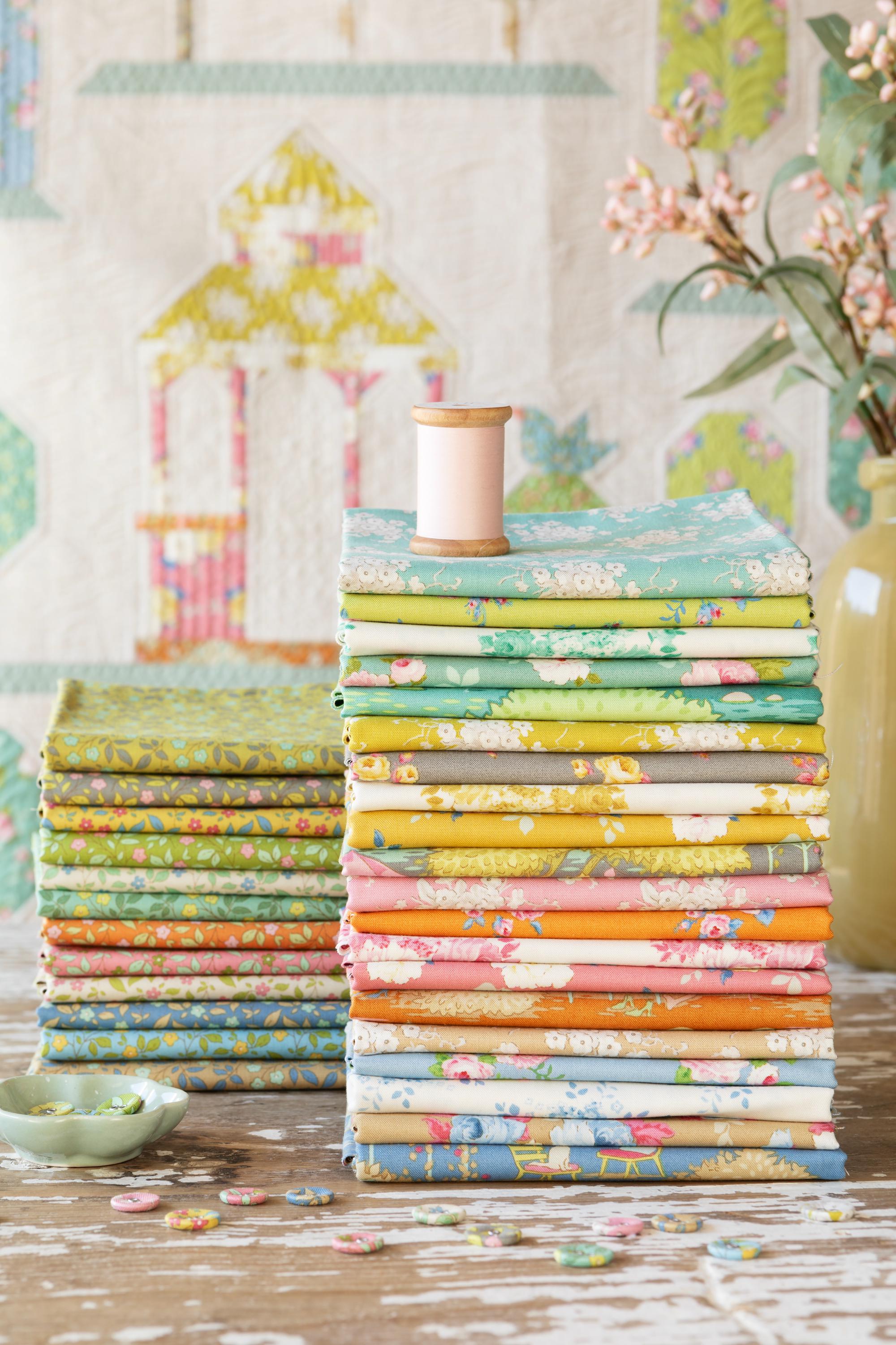 Sunday Brunch FQB 5 fabrics 18 x 22in Lime Teal by Tilda Fabrics #TIL300222